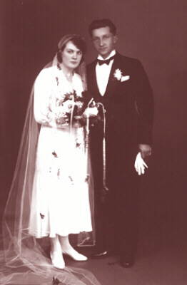 04c.jpg - Bryllupsbilde Ole Kvien og Lidveig f. Sindre
