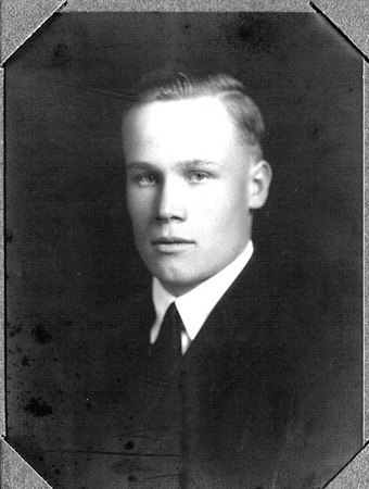 Harold_S._Paulsen.jpg - Harold Sindre Paulson (1901 - 1958) Son of Anders  Sindre.